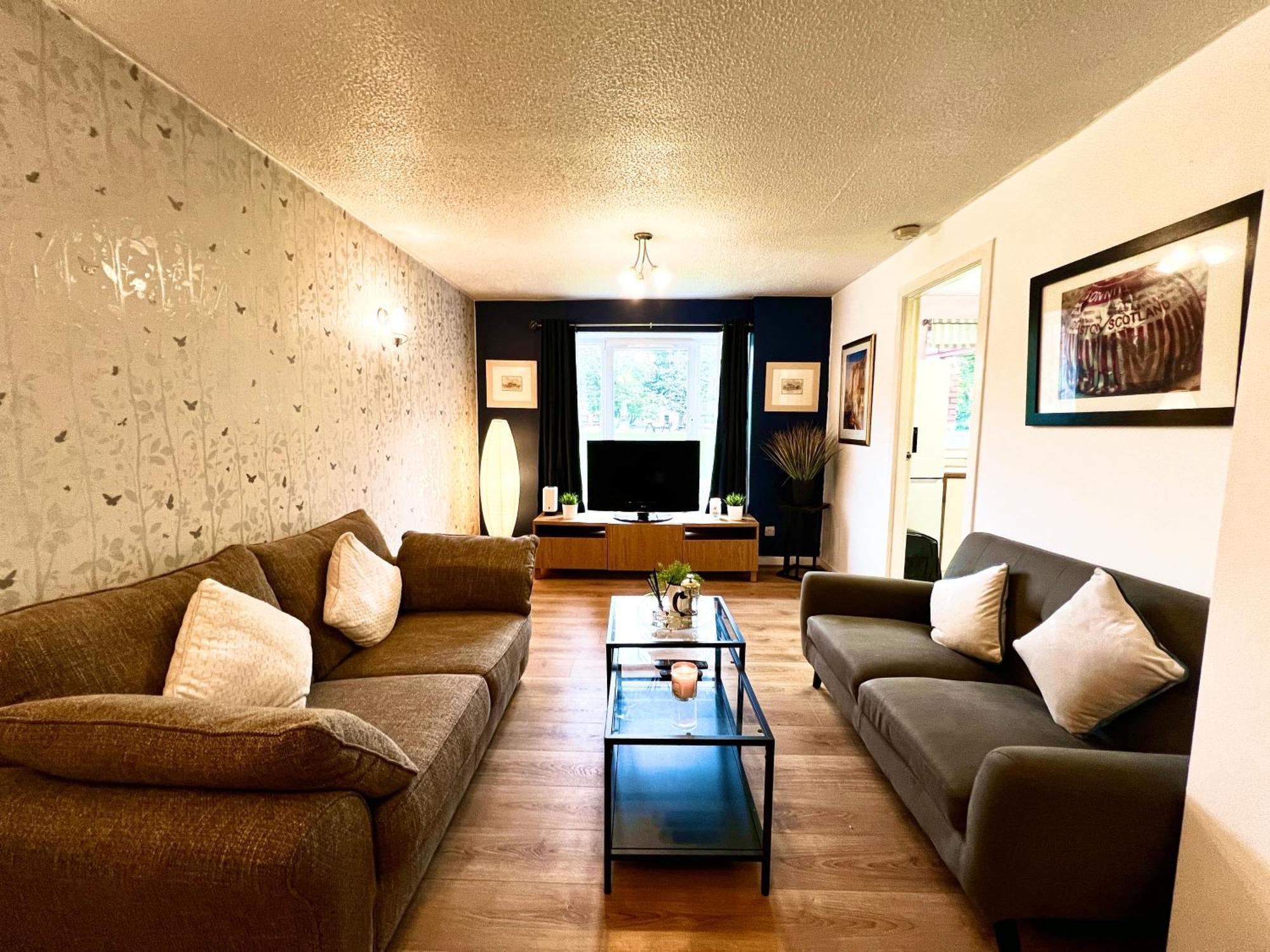 Ground Floor Flat With Free Parking & Wifi Apartman Glasgow Kültér fotó
