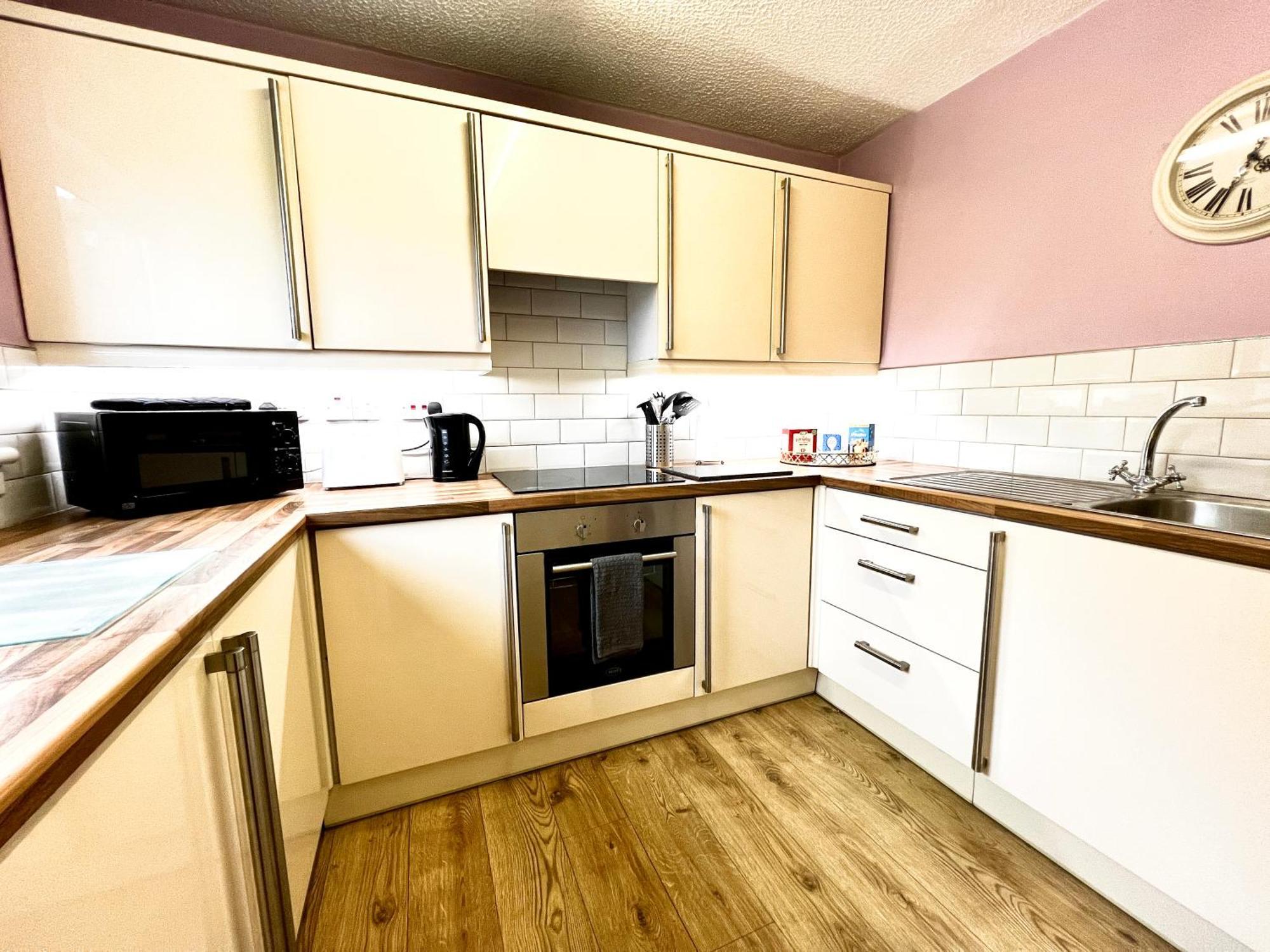 Ground Floor Flat With Free Parking & Wifi Apartman Glasgow Kültér fotó