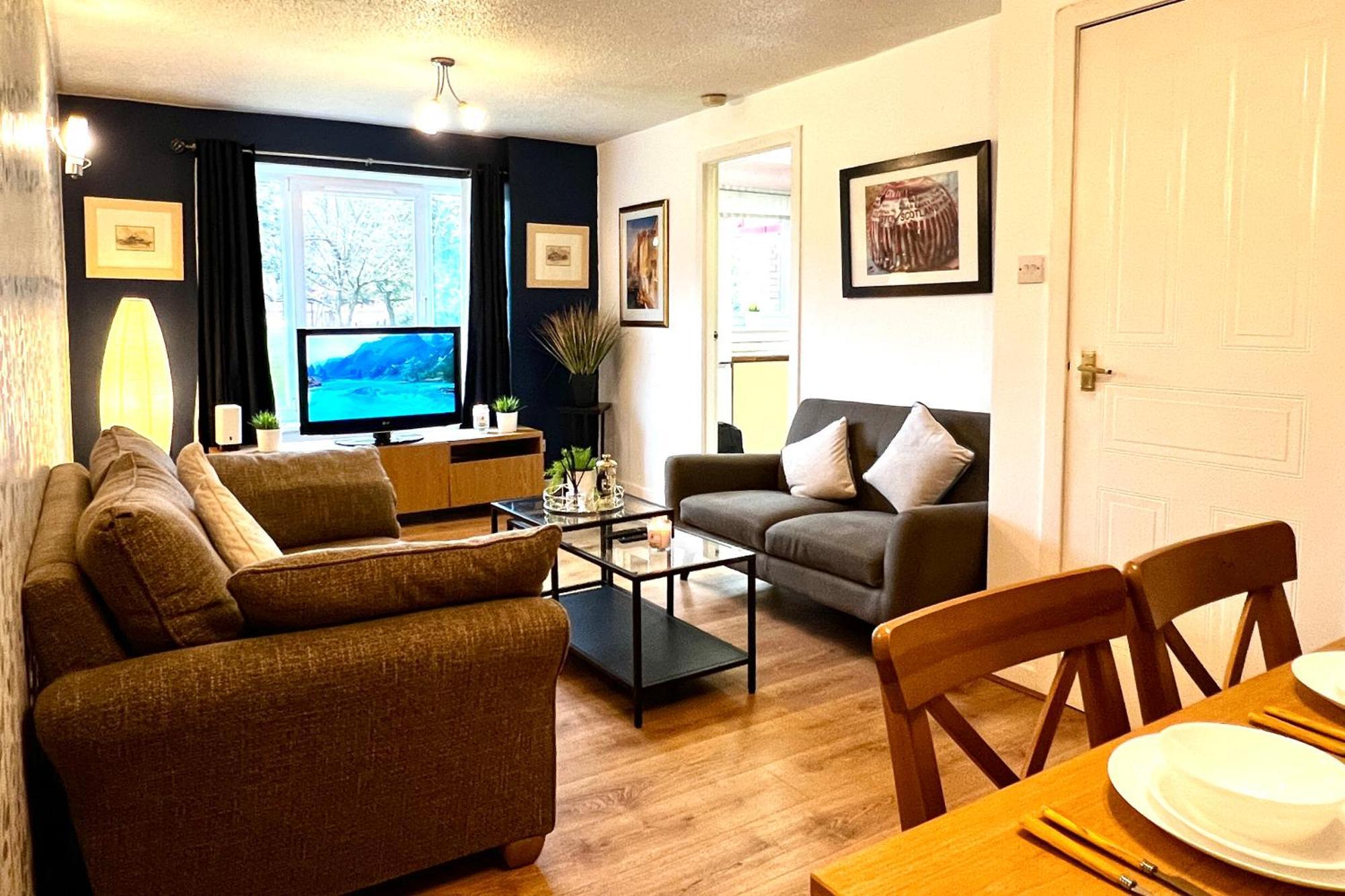 Ground Floor Flat With Free Parking & Wifi Apartman Glasgow Kültér fotó