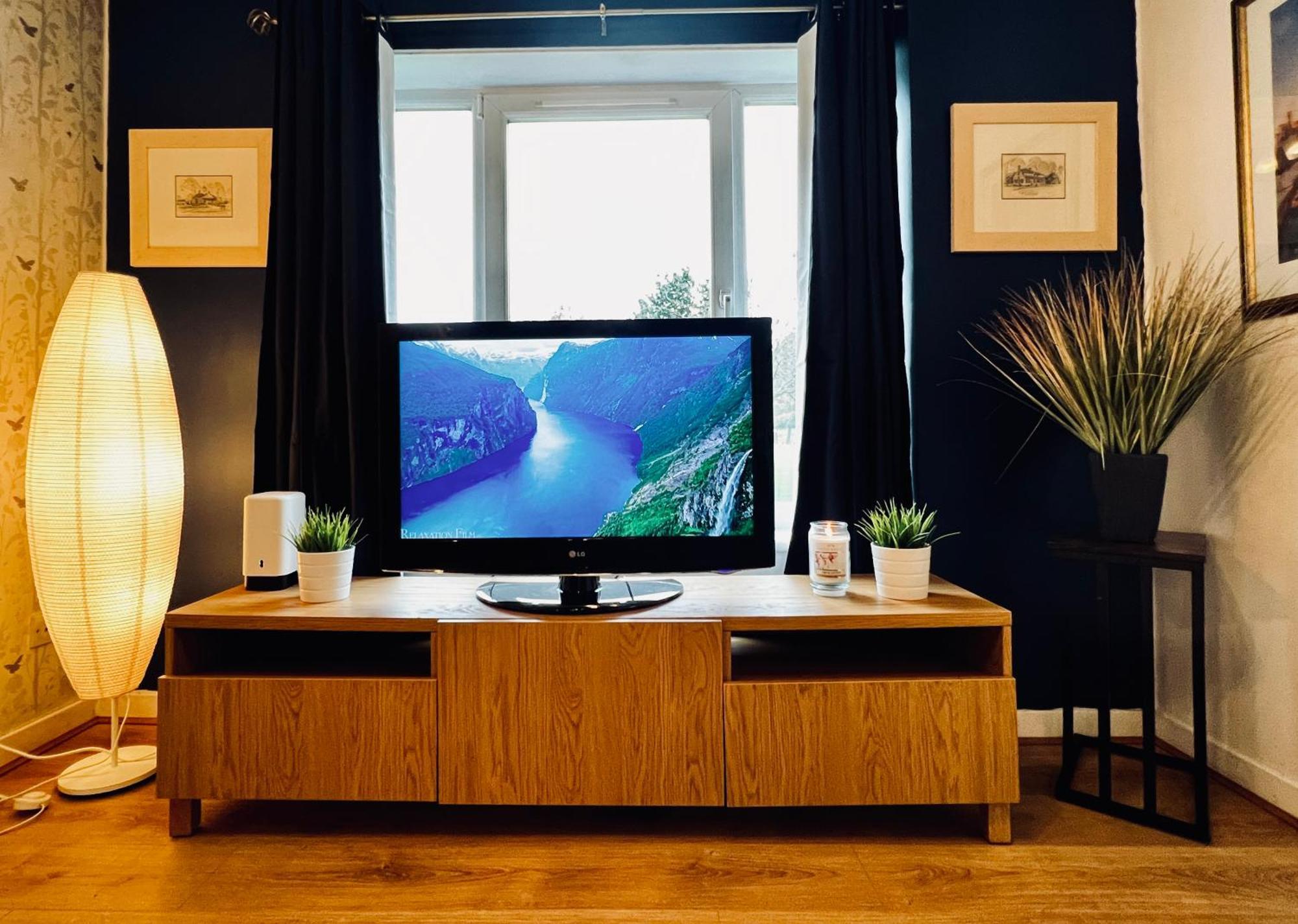 Ground Floor Flat With Free Parking & Wifi Apartman Glasgow Kültér fotó