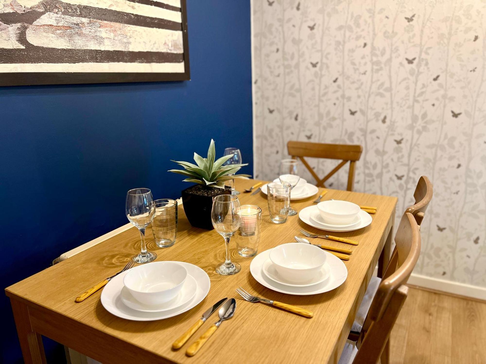 Ground Floor Flat With Free Parking & Wifi Apartman Glasgow Kültér fotó