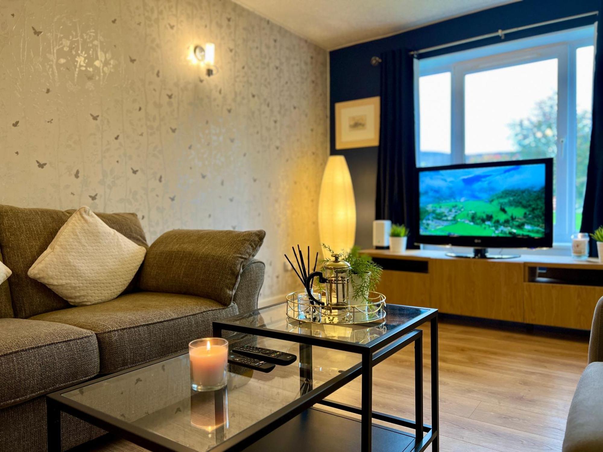 Ground Floor Flat With Free Parking & Wifi Apartman Glasgow Kültér fotó